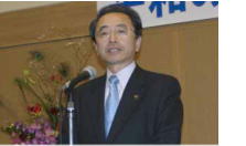 永井隆博士誕生日記念平和の祈りコンサートであいさつする市長