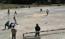 温泉地区親善ソフトボール大会の様子