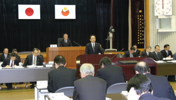 市長所信表明演説