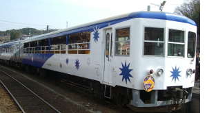 トロッコ列車「奥出雲おろち号」