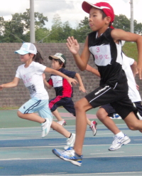 陸上を通して子どもたちが交流