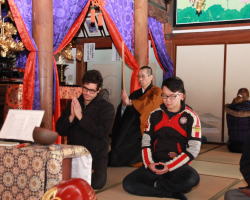 龍徳寺で座禅体験