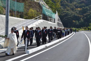 通り初めで交通安全を祈りました