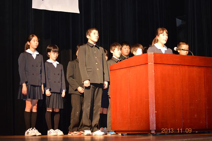 寺領小学校のみなさんによる「食と農」の実践報告の写真