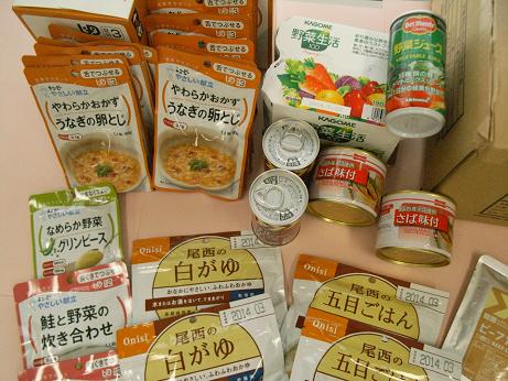 病院で備蓄している非常用の食事の写真