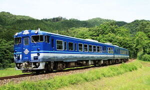 観光列車「あめつち」に手を振ろう！