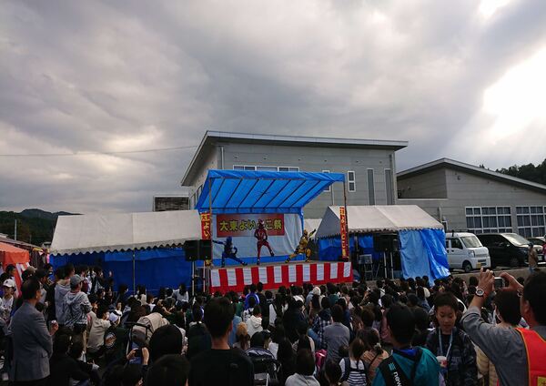 photo1