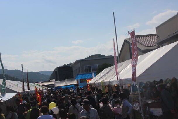 photo1