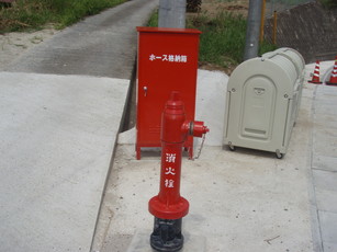 地上式消火栓